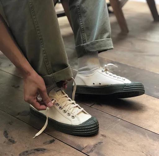 好看又好穿的劳保鞋推荐,新款迷彩解放鞋劳保鞋帆布鞋测评