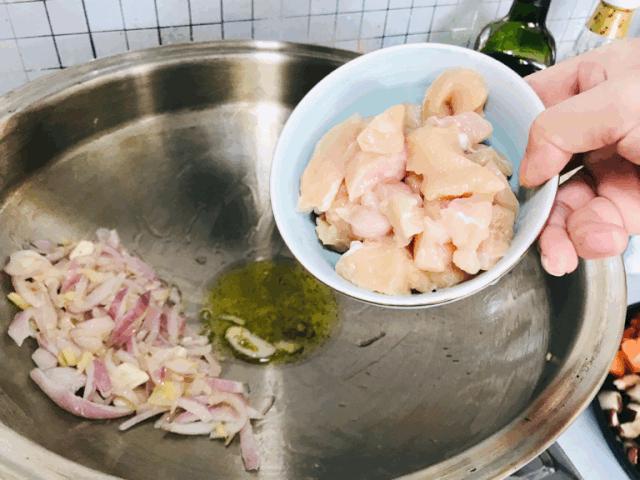 鸡胸肉这样做鲜嫩多汁一点也不柴,健康鸡胸肉的多种做法