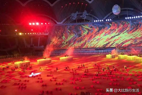 朝鲜消费高吗？游客带万元不够花，当地百姓月挣300为何衣食无忧