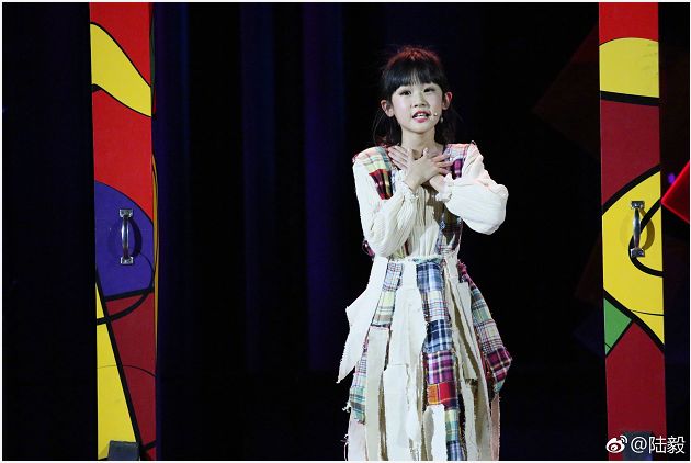 费曼森碟,费曼娱乐圈