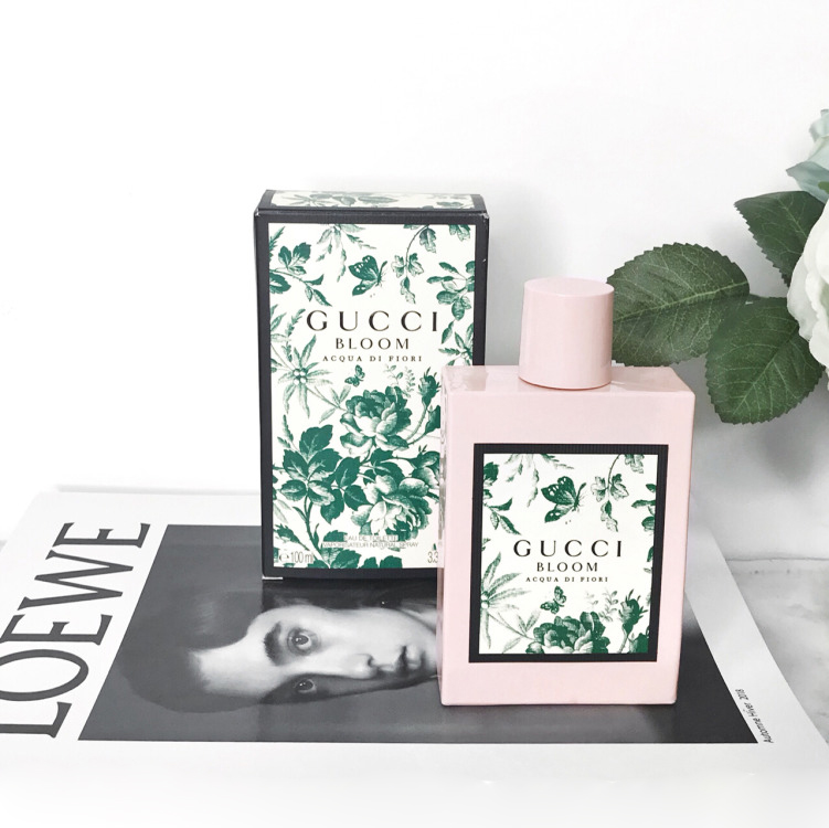 女士很香的香水,特别香的女士香水能香一整天