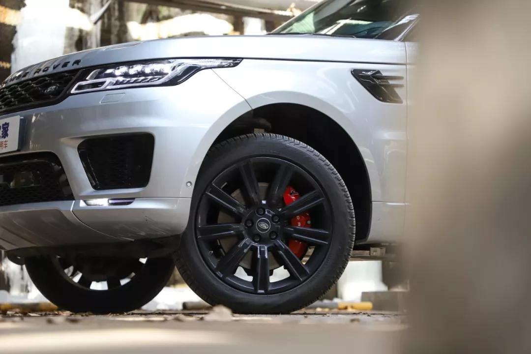 轴距短动力强,轴距达到3米