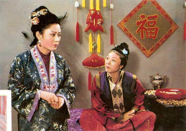 红楼梦里面的赵姨娘怎么样,红楼梦里的赵姨娘是真的吗