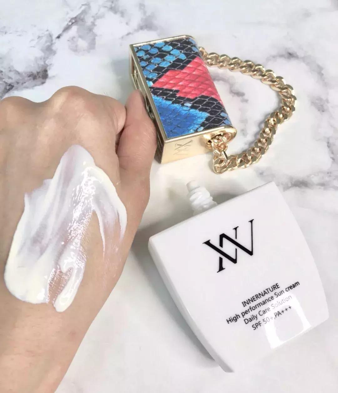 今年最火的防晒就是这些!终于可以换新了