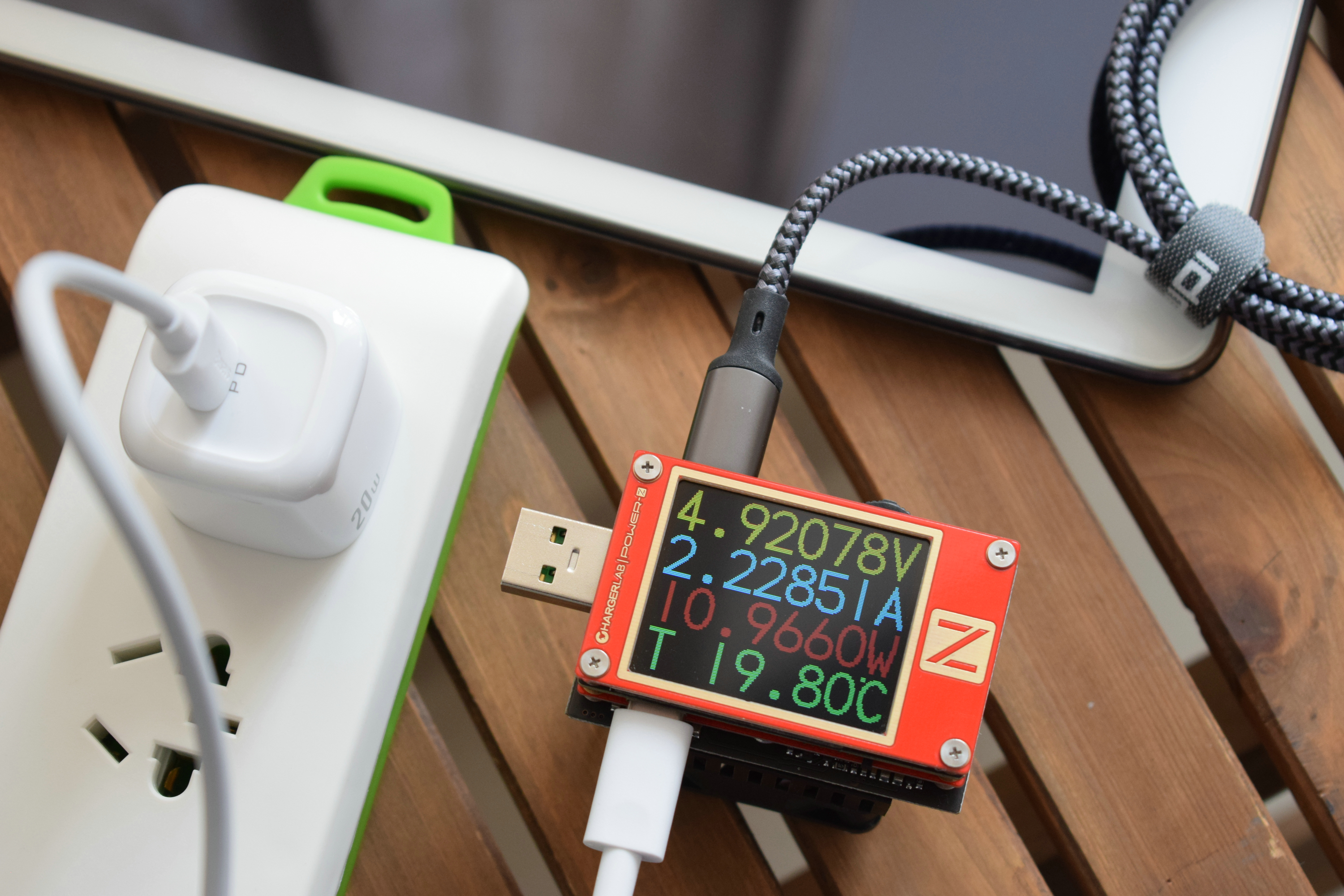 麦多多充电器好不好,麦多多20w快充套装