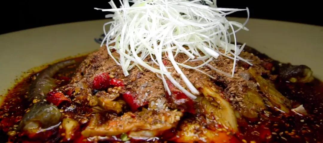 廖记棒棒鸡和天府棒棒鸡哪家好吃,天府棒棒鸡和廖记棒棒鸡哪个好吃