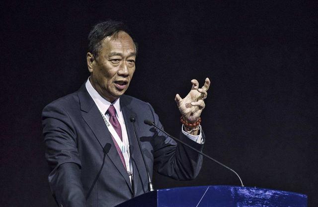 富士康员工不包吃住,富士康上班最后一天加班没报