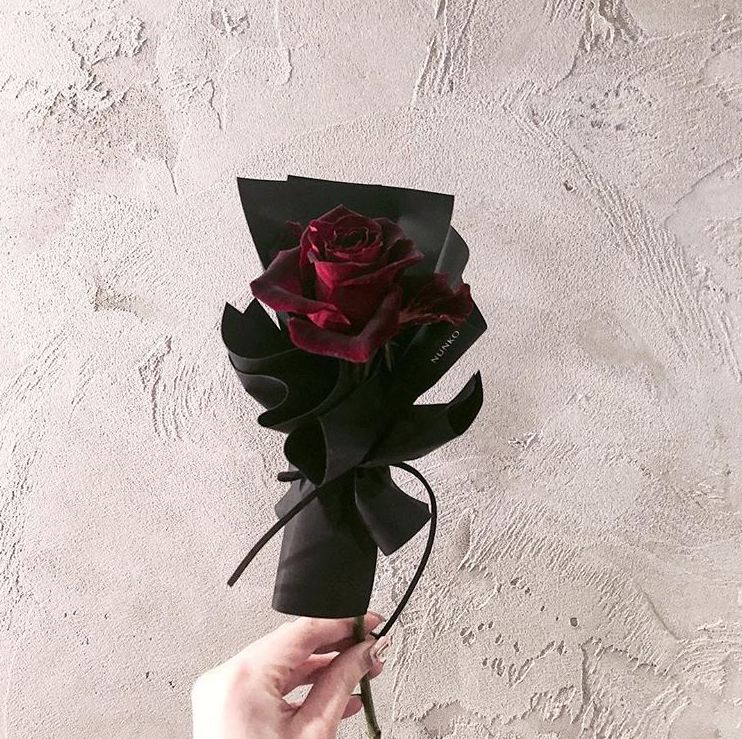 单支花束图片送女朋友,单支玫瑰花束怎么包装赶紧学起来