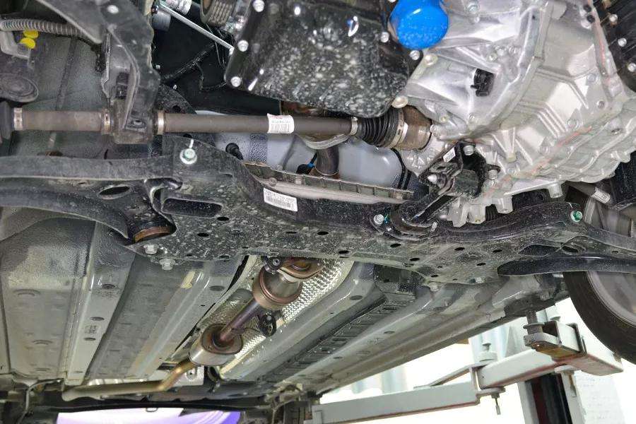 爱车托底怎么办,汽车托底解决方法