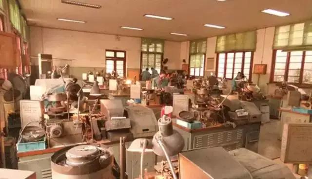 英雄钢笔5年前,英雄钢笔50年代