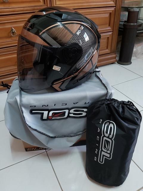 开箱体验，全新雨衣SOLSR-5运动型两件式骑行雨衣