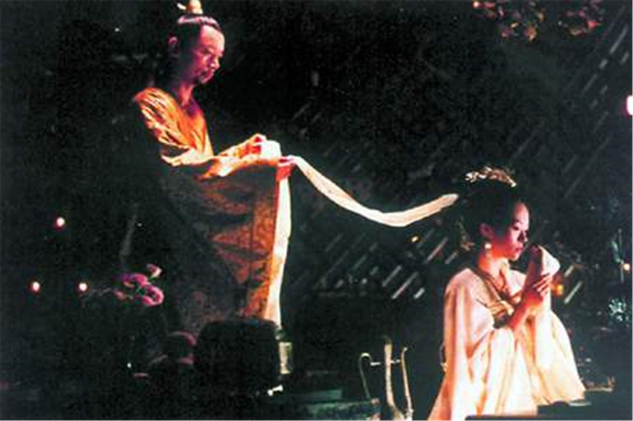 与夜宴可以媲美的电影,夜宴里面的视频