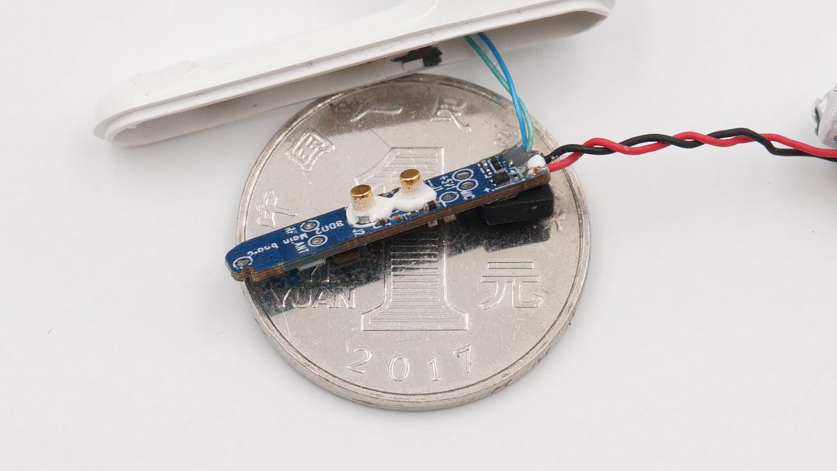 远销非洲的TWS真无线耳机应该注意什么?拆解传音TECNOBuds2看看