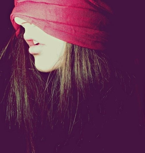 一个人一只狗一首歌,一个人一只狗一瓶酒唱着歌