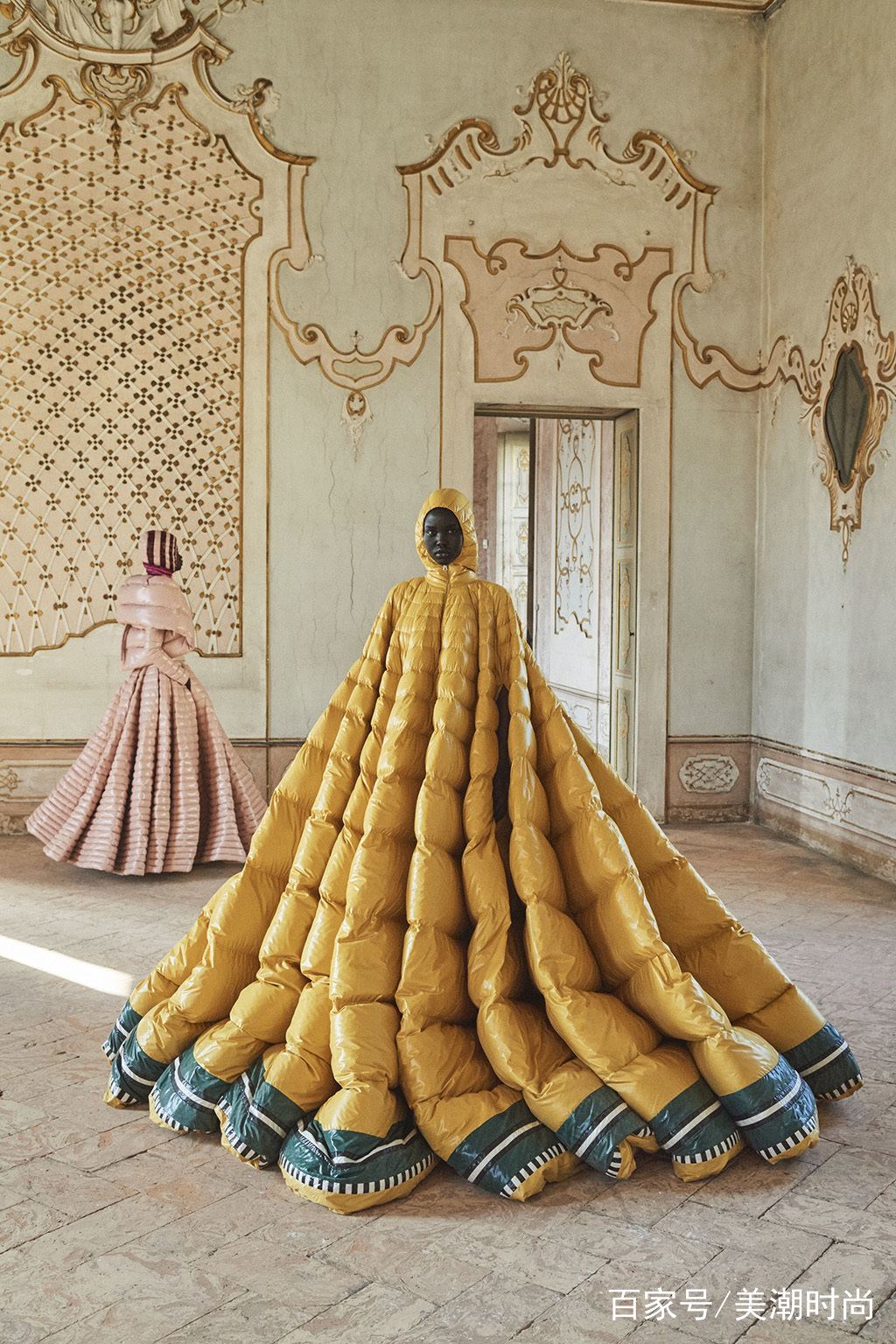 奇葩长方形羽绒服,奇葩设计的羽绒服