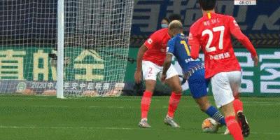 苏宁头牌离队+夺冠没有庆典，奥帅非常不满！为打亚冠欲买权敬原