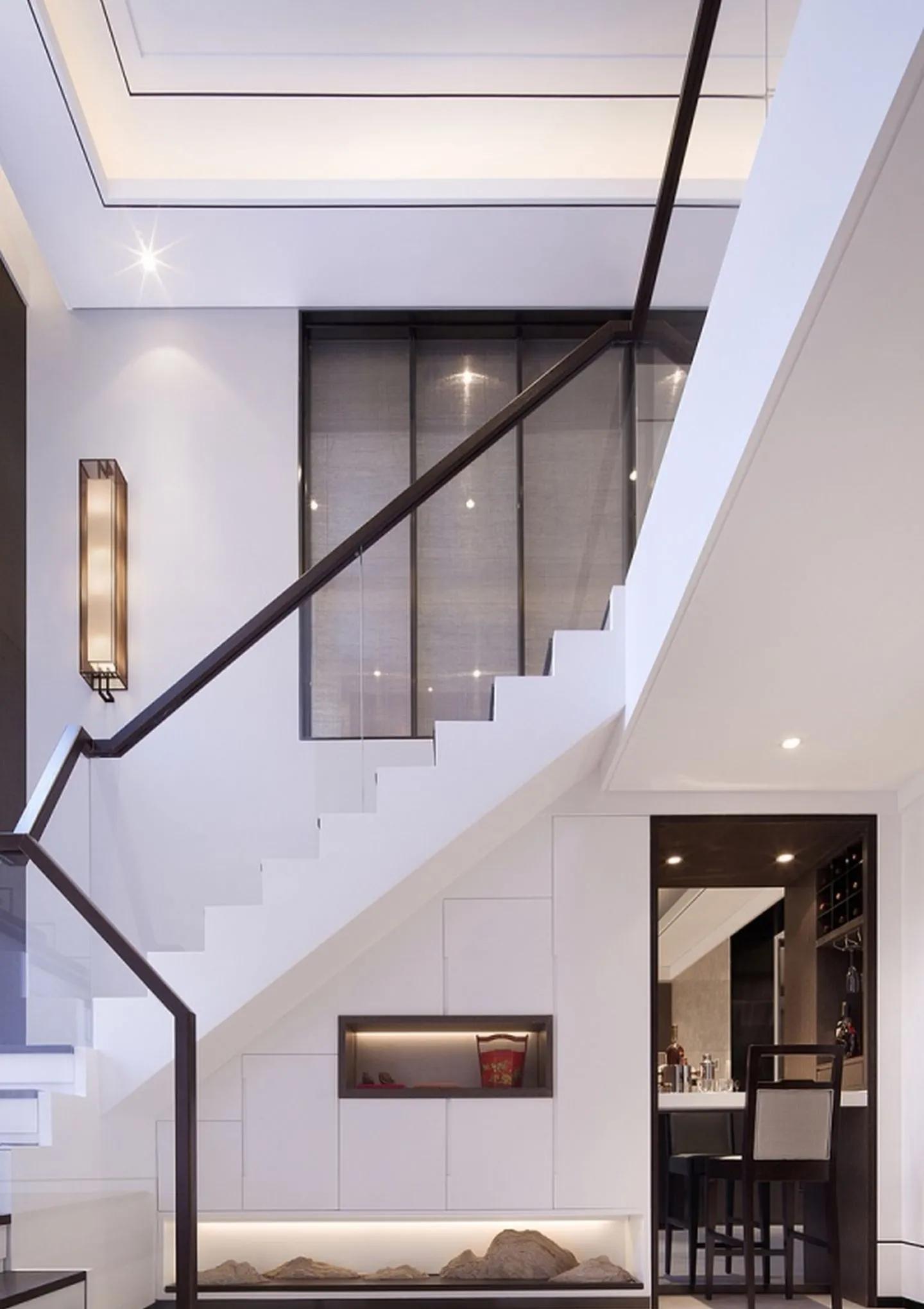 东莞莞城楼梯旧房装修,如何改造复式旧楼梯房子