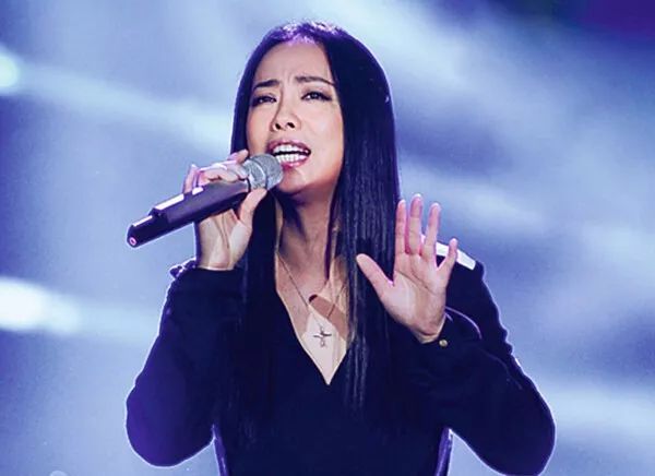 黄绮珊年轻的时候被嫌弃,黄绮珊那些鲜为人知的故事