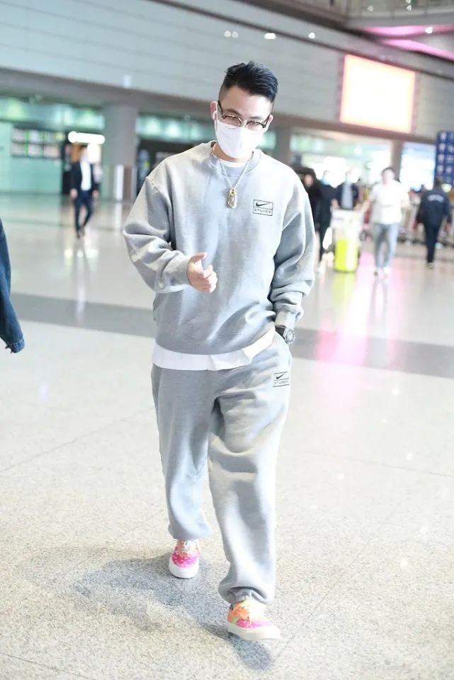 欧豪穿飞行员夹克,欧豪穿搭夹克