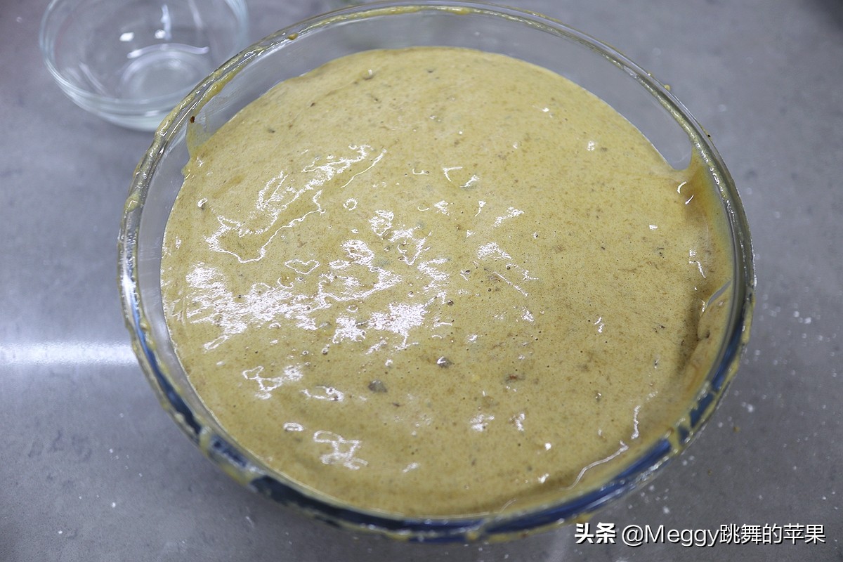 红枣糕简单又好吃的方法,香甜软糯的红枣糕绝对没有色素