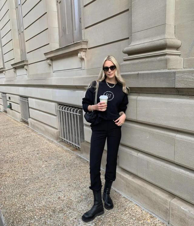 烟管靴2023还流行吗,烟管靴缺点