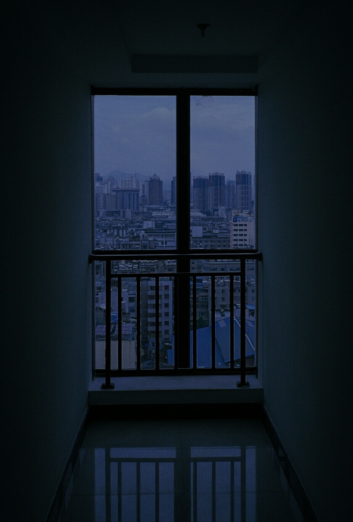 晚上失眠适合发的图片,晚上失眠看什么图片有助睡眠