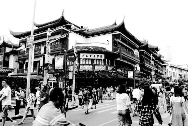 从破烂王到世界首富小说,从捡破烂到成为全国首富