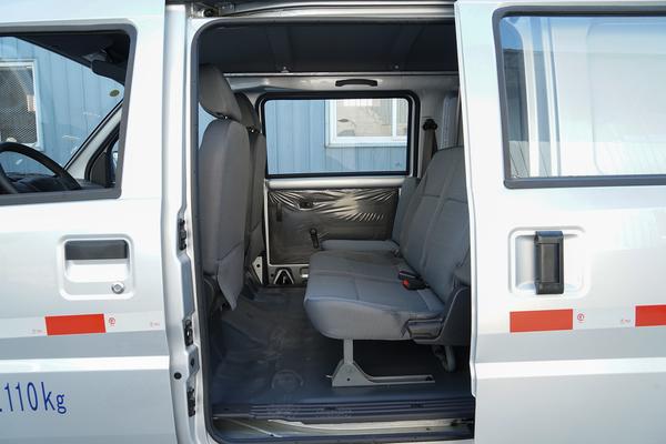 2014款五菱荣光的优缺点,五菱荣光2023款测评