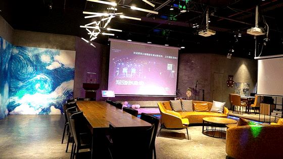 轰趴馆里的小型ktv多少钱,酒店式公寓轰趴棋牌馆