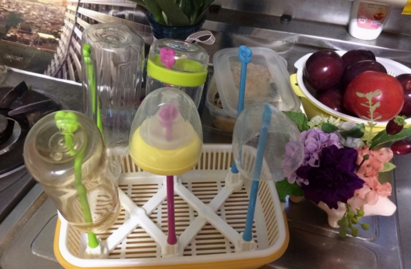 清洗奶瓶最简单方法,正确清洗奶瓶的步骤