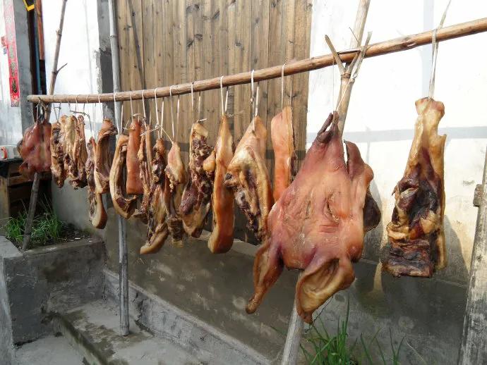 热热闹闹地过年,热热闹闹过大年红红火火