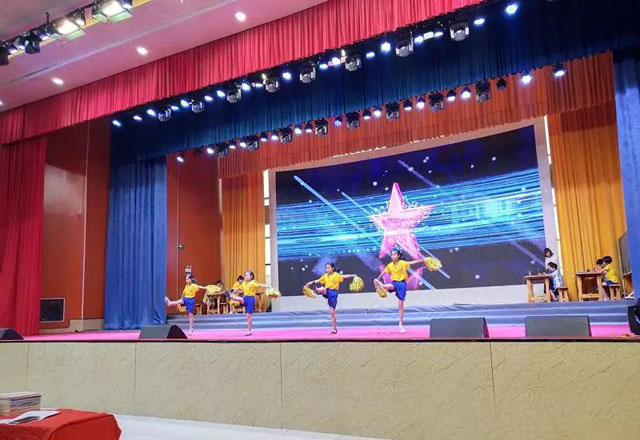 邓州市范仲淹公学初中部,邓州市范仲淹公学秋季运动会