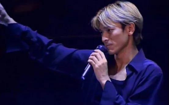 华仔爱你一万年翻唱,华仔爱你一万年