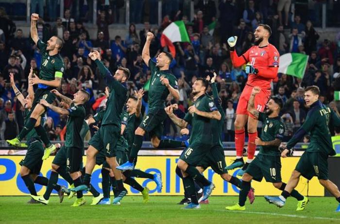 欧洲杯总决赛分析预测,欧洲杯预测比分西班牙波兰