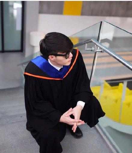 盘点他泰小可爱们的学士照：各个学霸努力又优秀