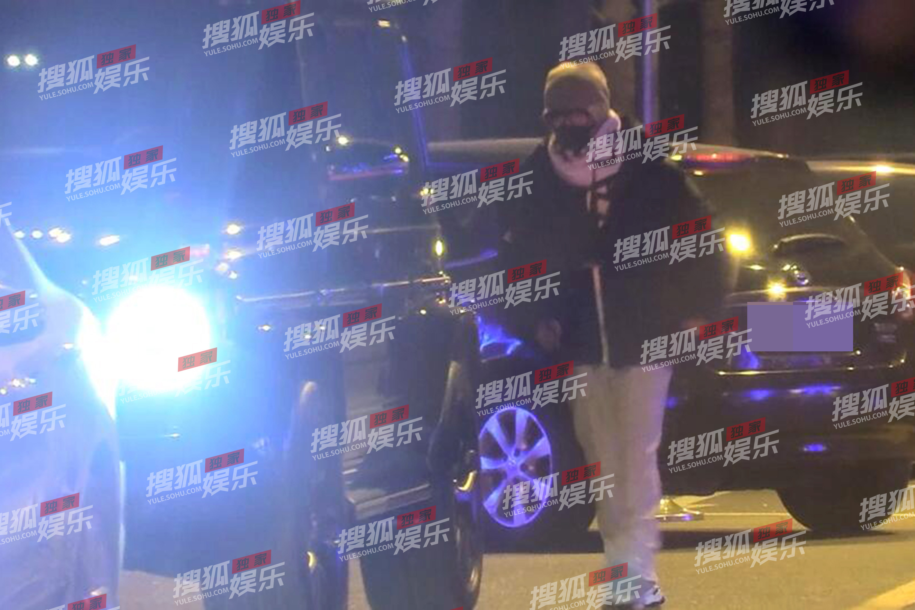 王宝强前脚到前妻家接娃,女友后脚夜会四男,冯清会是马蓉第二吗