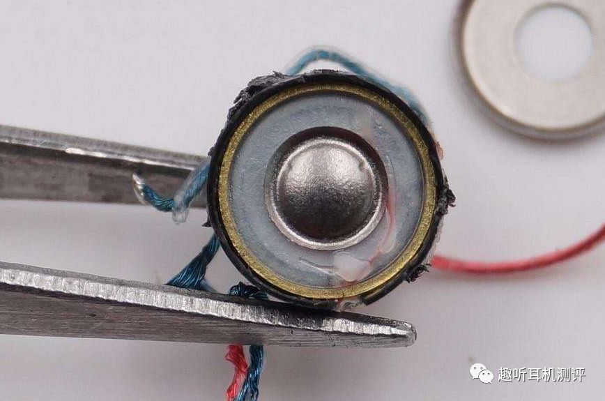 平面耳机优势,平面振膜耳机的优缺点