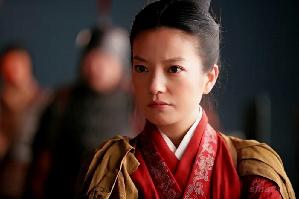 三国的“枭姬”，一百多个侍婢都带刀，原来是她