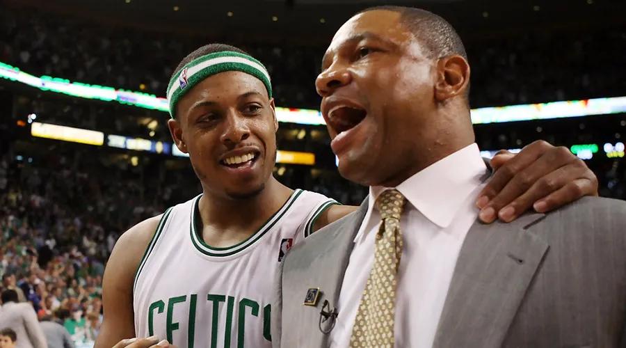 我们凭什么要怀念皮尔斯这个混球？