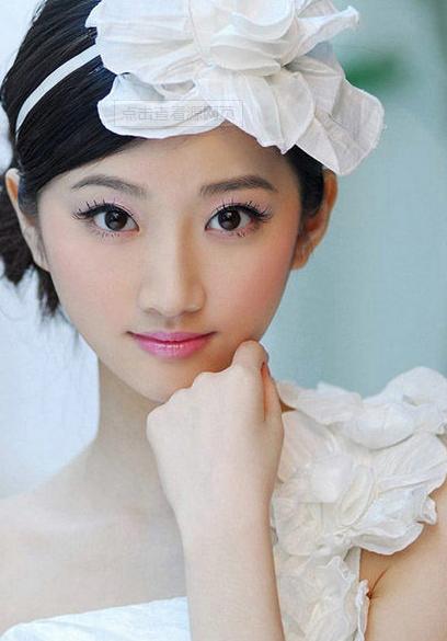 景甜的十年演艺之路,景甜2017年人气爆表势头强劲