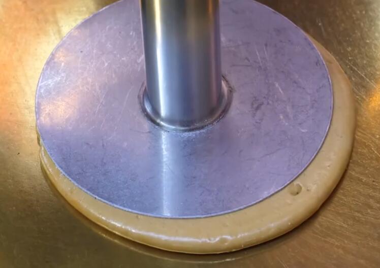 80后农村小伙做零食,80年代大叔自制食物