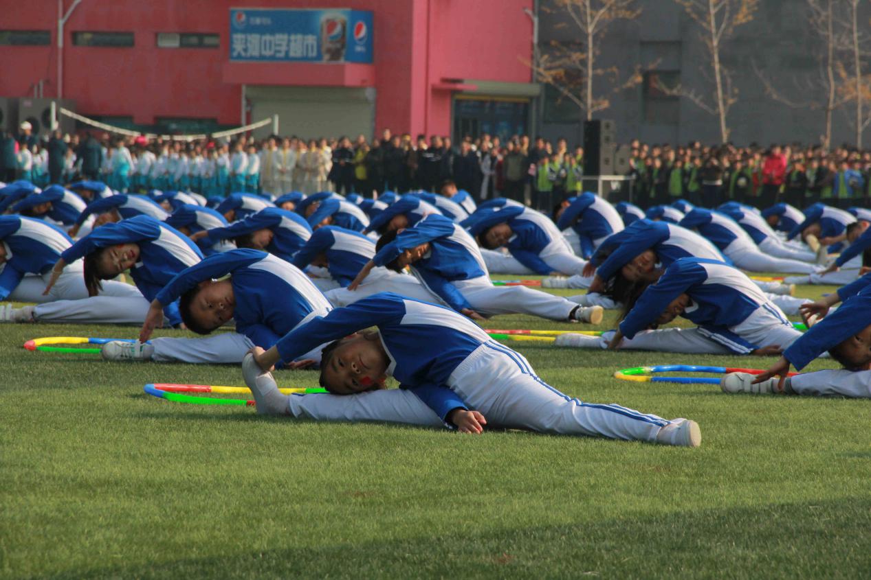 叠罗汉幼儿舞蹈,集体舞蹈叠罗汉