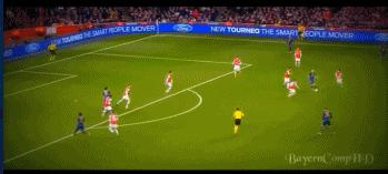 德国足球克罗斯绝杀,德国中场致命弧线克罗斯