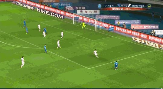 扎哈维连续三个赛季进球超20+富力漂亮足球的最佳代言人