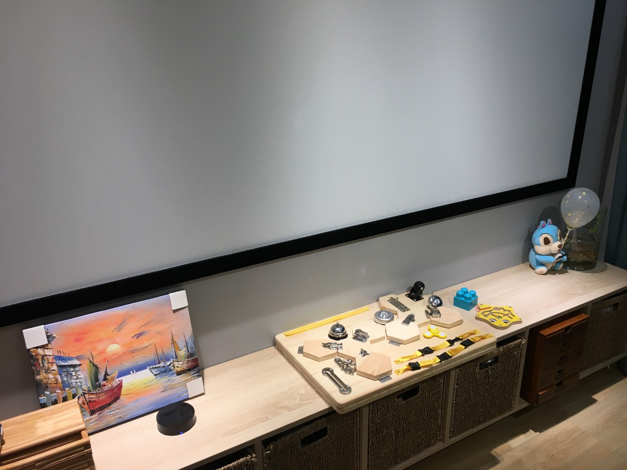 家装客厅流水灯光效果,家装灯光颜色怎么搭配