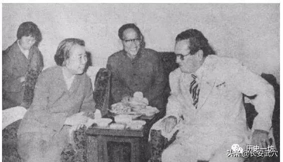 1977年铁托访华是谁接待的,欢迎铁托访华的视频全部