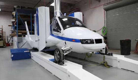 直冲云霄的直升飞机,能直冲云霄的飞机