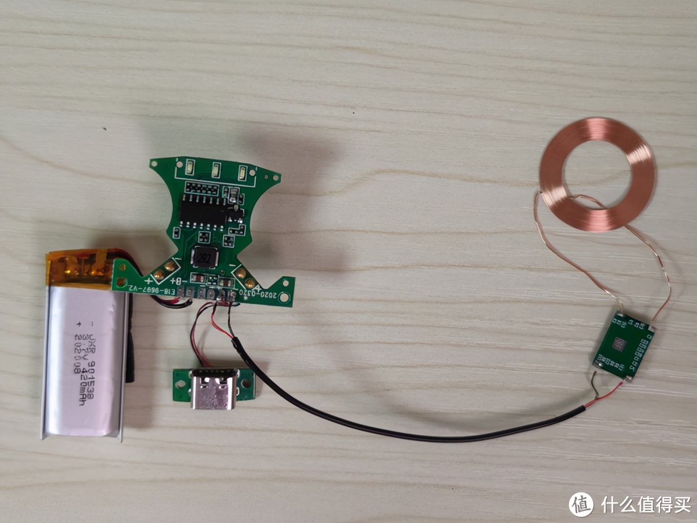 蓝牙耳机能改装成只充电么,给蓝牙耳机仓改无线充电功能