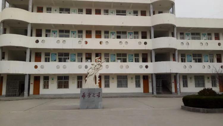 泗洪县城有几所中学,泗洪现在怎么样