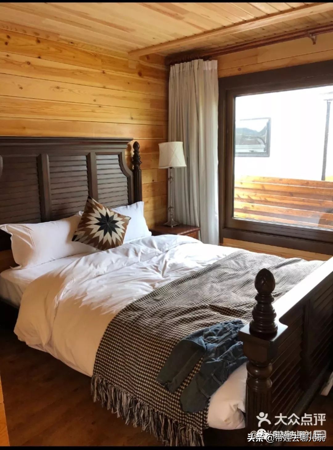 住别墅、滚草坪、躺在床上看电影，密云轻奢营地的花样玩法